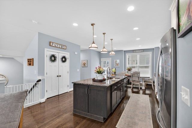 3255 CHARLESTON BLVD, Rockingham, VA 22801