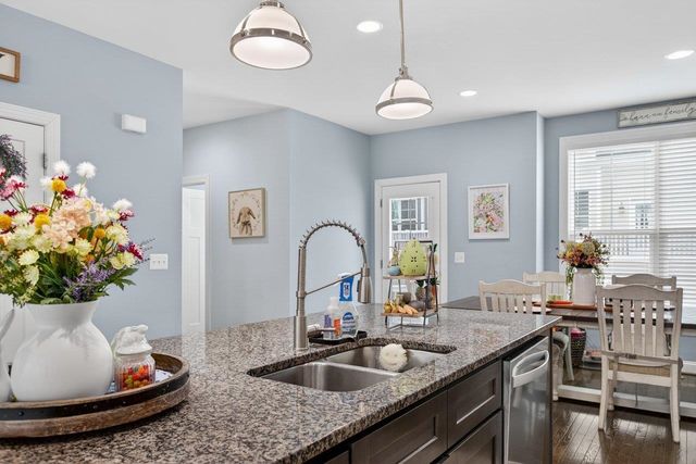 3255 CHARLESTON BLVD, Rockingham, VA 22801