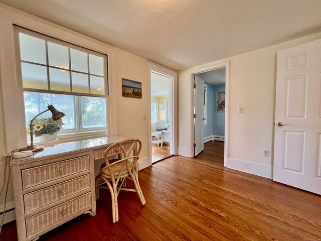12 Elm Avenue, Westbrook, CT 06498