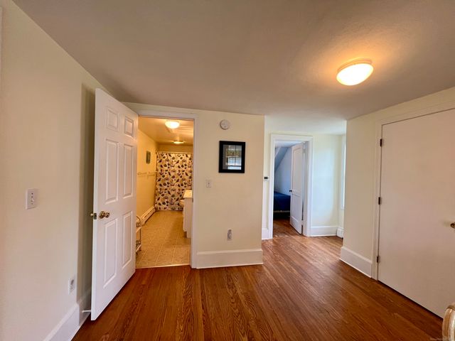 12 Elm Avenue, Westbrook, CT 06498