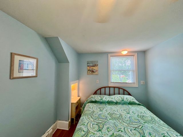 12 Elm Avenue, Westbrook, CT 06498