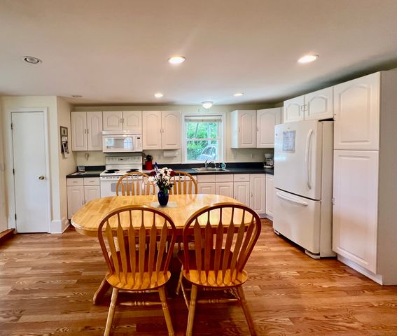 12 Elm Avenue, Westbrook, CT 06498
