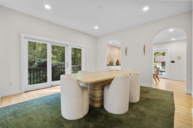 40 Old Quarry Road, Woodbridge, CT 06525