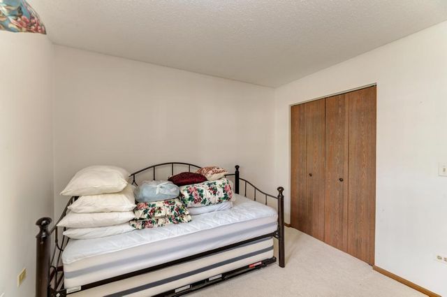 504 Elizabeth Drive 18-B-L, Wood Dale, IL 60191