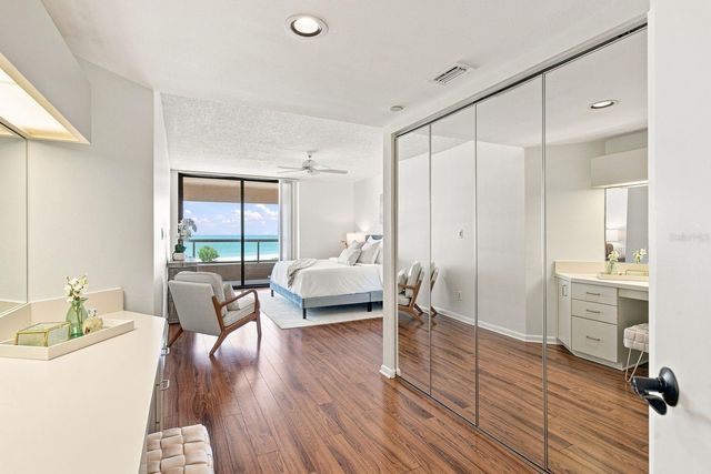 1310 GULF BOULEVARD 4D, Clearwater Beach, FL 33767