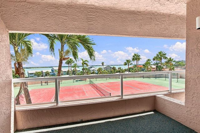 1310 GULF BOULEVARD 4D, Clearwater Beach, FL 33767