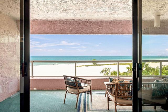 1310 GULF BOULEVARD 4D, Clearwater Beach, FL 33767