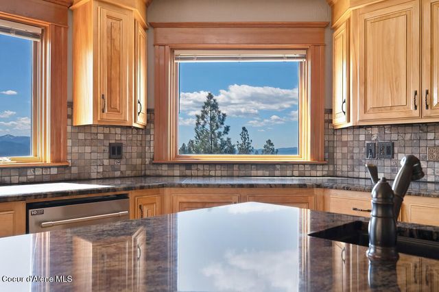 2735 E PACKSADDLE DR, Coeur D'alene, ID 83815