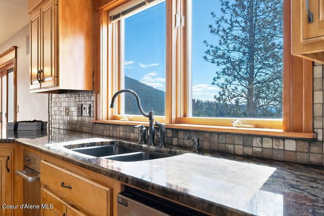 2735 E PACKSADDLE DR, Coeur D'alene, ID 83815