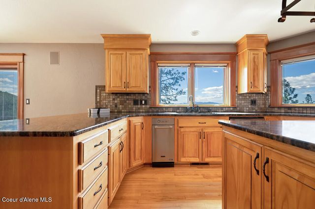 2735 E PACKSADDLE DR, Coeur D'alene, ID 83815