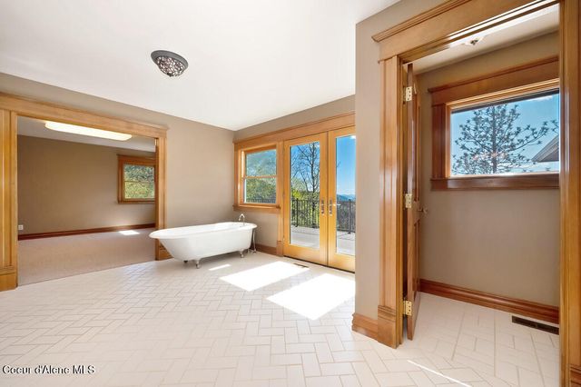 2735 E PACKSADDLE DR, Coeur D'alene, ID 83815