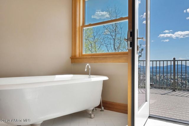 2735 E PACKSADDLE DR, Coeur D'alene, ID 83815