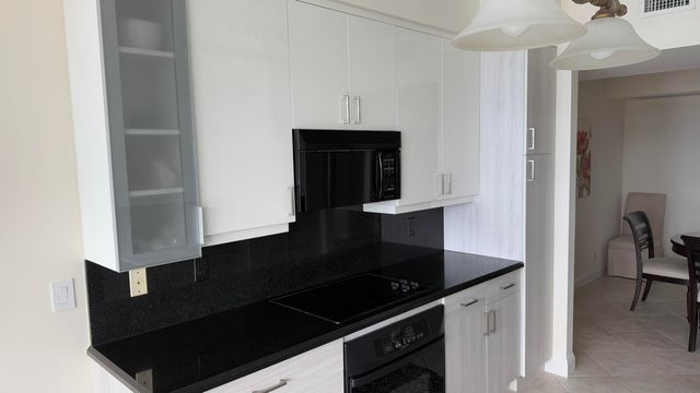 3200 N Ocean Boulevard 2105, Fort Lauderdale, FL 33308