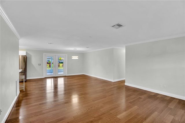 2035 13th Avenue SW, Vero Beach, FL 32962