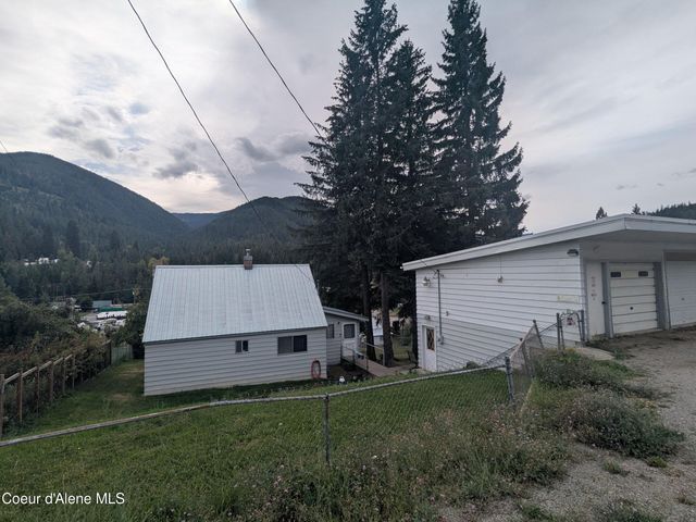 721 Hunter St, Mullan, ID 83846