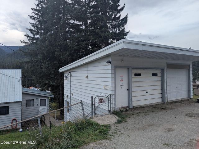 721 Hunter St, Mullan, ID 83846