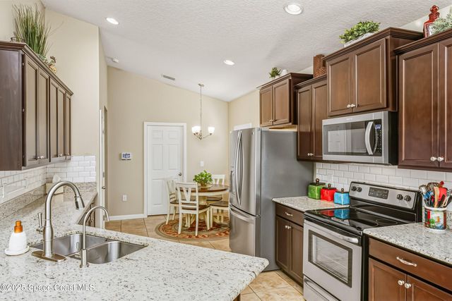 2147 Attilburgh Boulevard, Melbourne, FL 32904