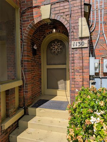 1130 S Lawrence Street, Montgomery, AL 36104