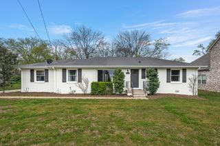 234 Pennsylvania Ave, Lebanon, TN 37087