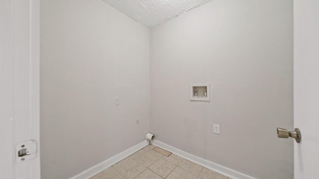 8018 Sharondale Drive, Houston, TX 77033