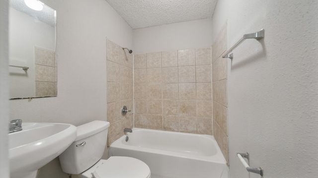 8018 Sharondale Drive, Houston, TX 77033