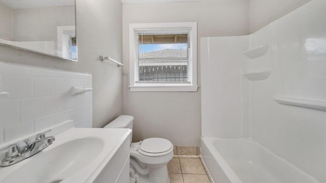 8018 Sharondale Drive, Houston, TX 77033