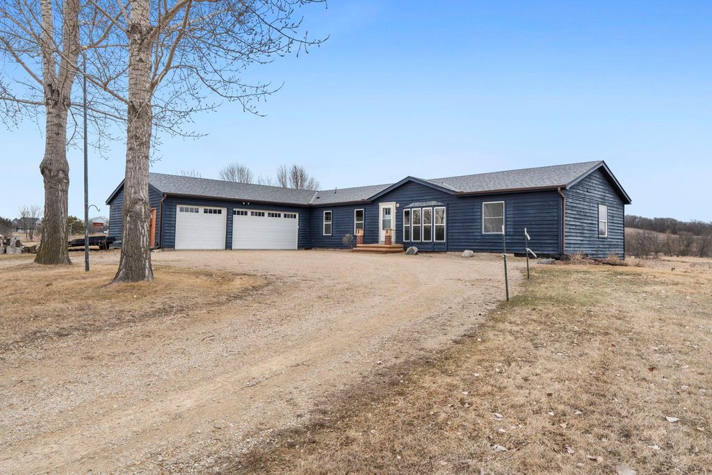 25795 Panama Avenue, Webster, MN 55088