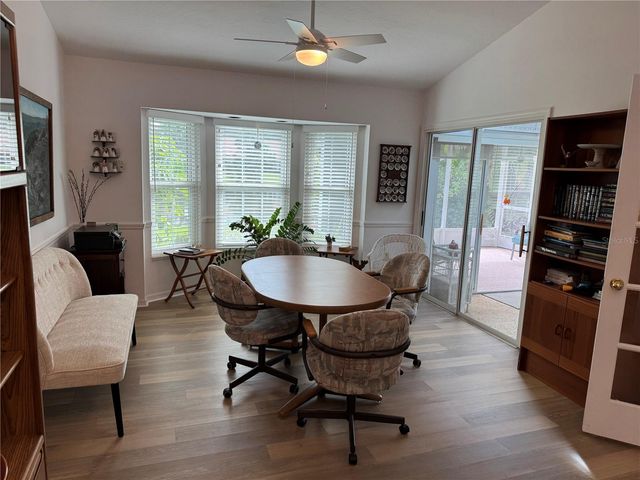 3117 LAKE PARK LANE 15, Sarasota, FL 34231