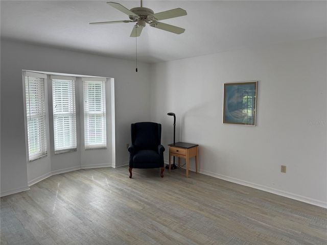 3117 LAKE PARK LANE 15, Sarasota, FL 34231