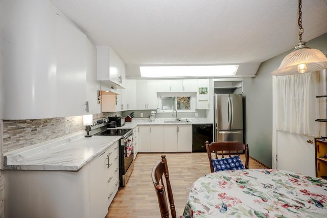 4 Markar Street, Nashua, NH 03060