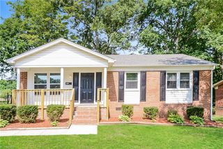 4240 Cody Drive, Winston-salem, NC 27105
