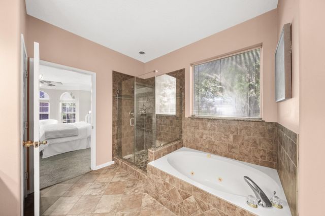 1602 Orlando Street, Friendswood, TX 77546