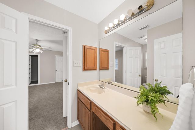 1602 Orlando Street, Friendswood, TX 77546