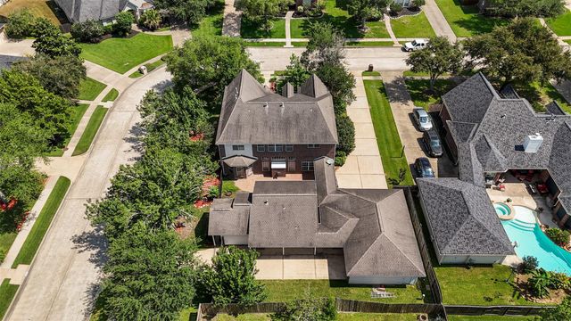 1602 Orlando Street, Friendswood, TX 77546
