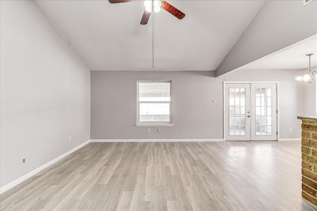6701 Meadowbreeze Pkwy, Corpus Christi, TX 78414