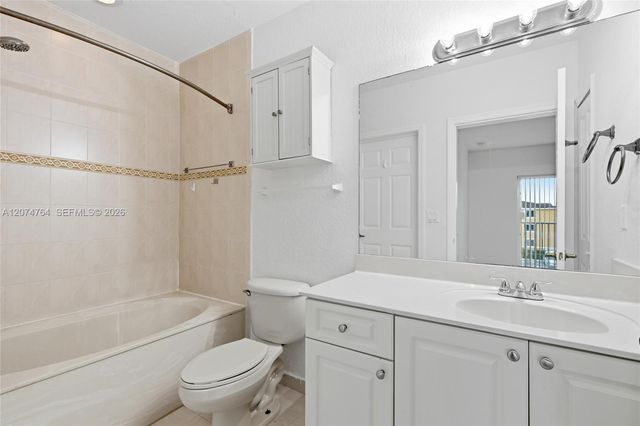 21000 SW 87th Avenue 307, Cutler Bay, FL 33189