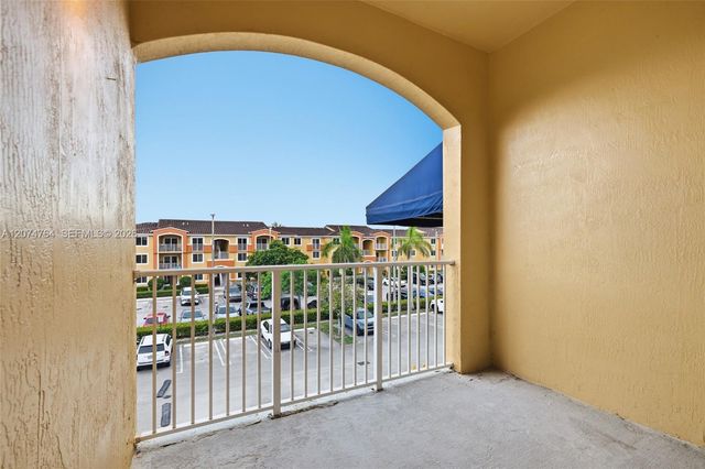 21000 SW 87th Avenue 307, Cutler Bay, FL 33189