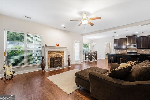 62 Seabiscuit Court, Newnan, GA 30263