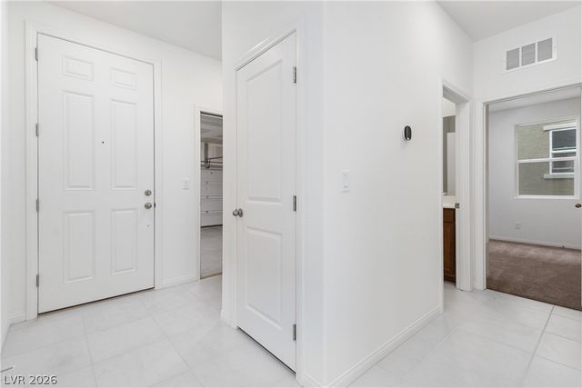 10034 Sir Atlas Court, Las Vegas, NV 89148