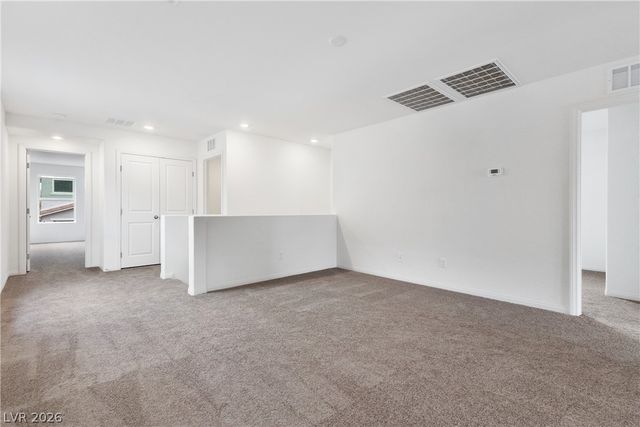 10034 Sir Atlas Court, Las Vegas, NV 89148