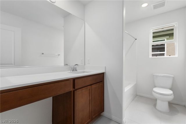 10034 Sir Atlas Court, Las Vegas, NV 89148