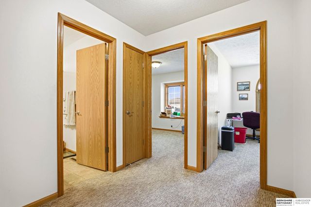 1001 Spruce Street, Springfield, NE 68059
