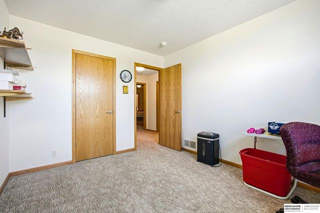 1001 Spruce Street, Springfield, NE 68059