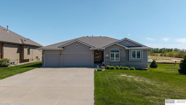 1001 Spruce Street, Springfield, NE 68059