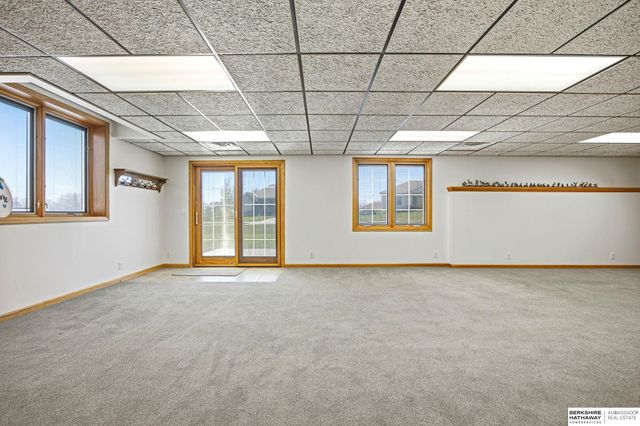 1001 Spruce Street, Springfield, NE 68059