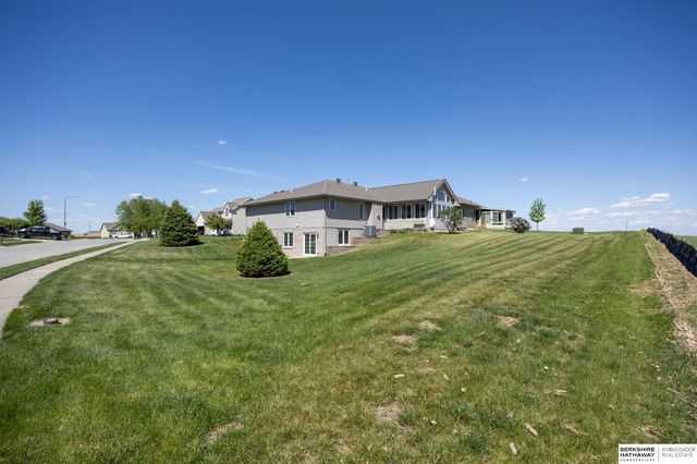 1001 Spruce Street, Springfield, NE 68059