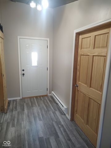 329 Columbia Avenue, Tipton, IN 46072