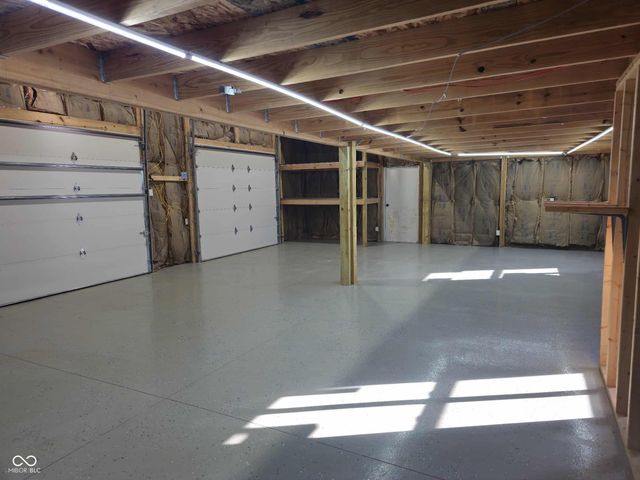 329 Columbia Avenue, Tipton, IN 46072