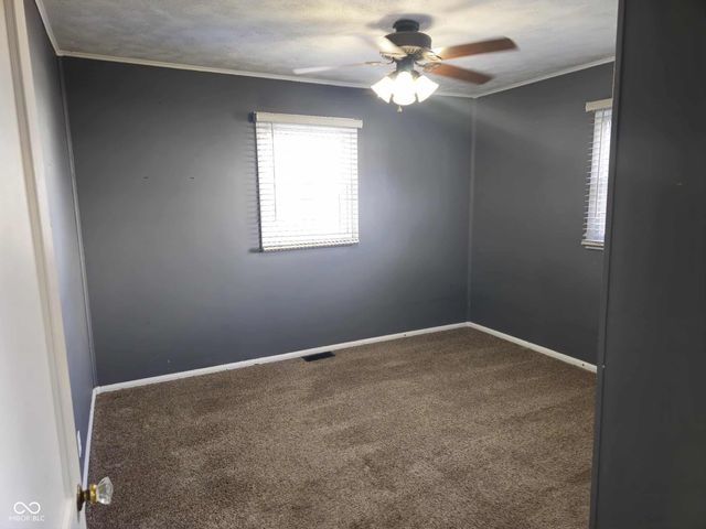 329 Columbia Avenue, Tipton, IN 46072