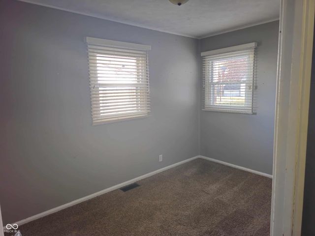 329 Columbia Avenue, Tipton, IN 46072